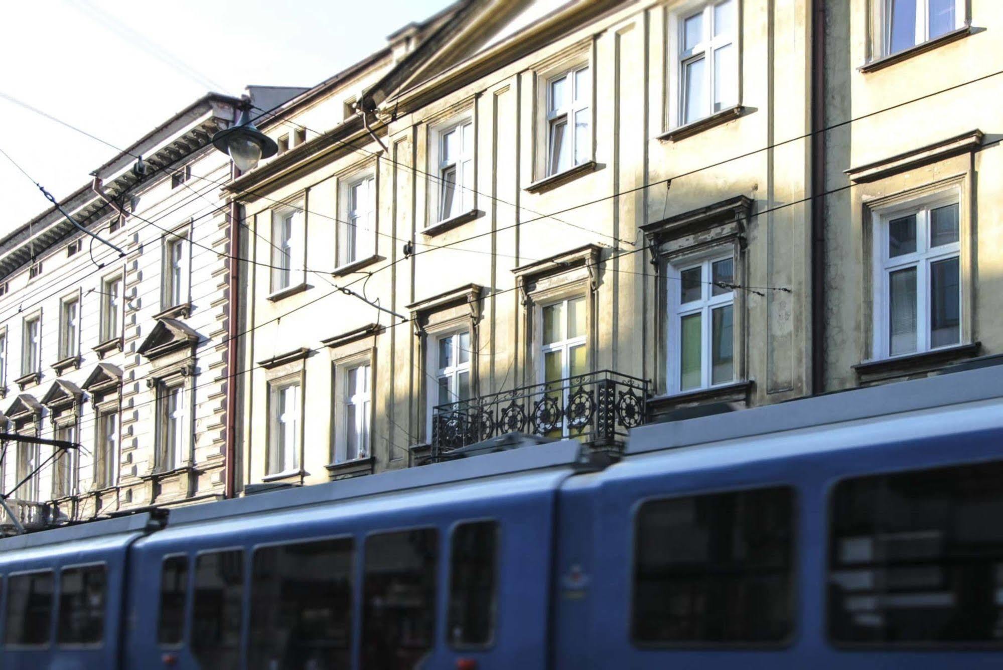 Aparthotel Kadetus Krakow Exterior photo