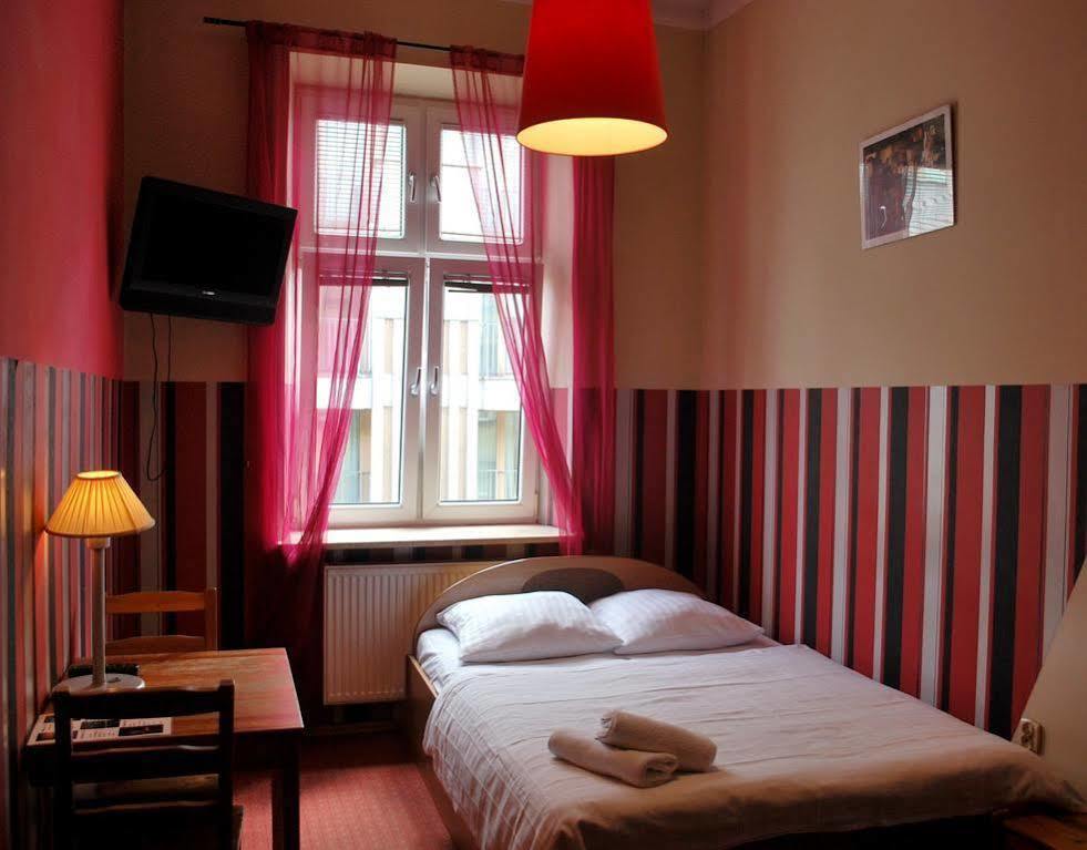 Aparthotel Kadetus Krakow Exterior photo