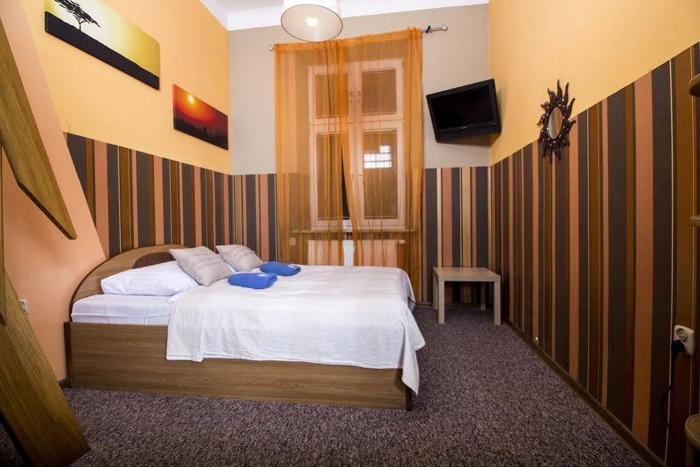 Aparthotel Kadetus Krakow Exterior photo