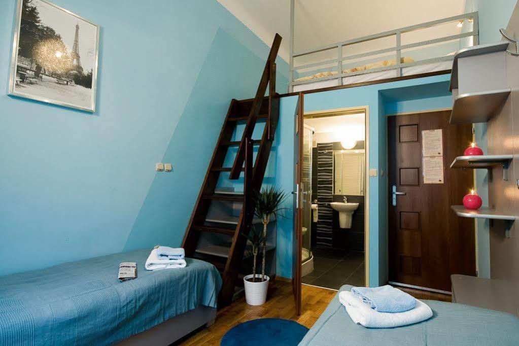 Aparthotel Kadetus Krakow Exterior photo