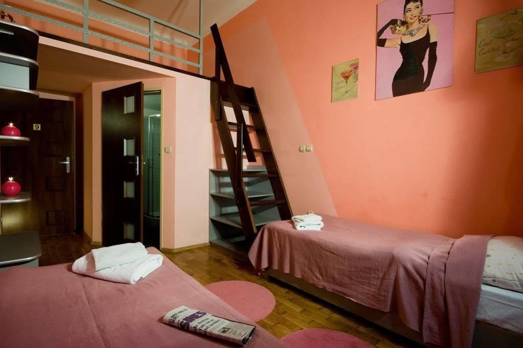 Aparthotel Kadetus Krakow Exterior photo